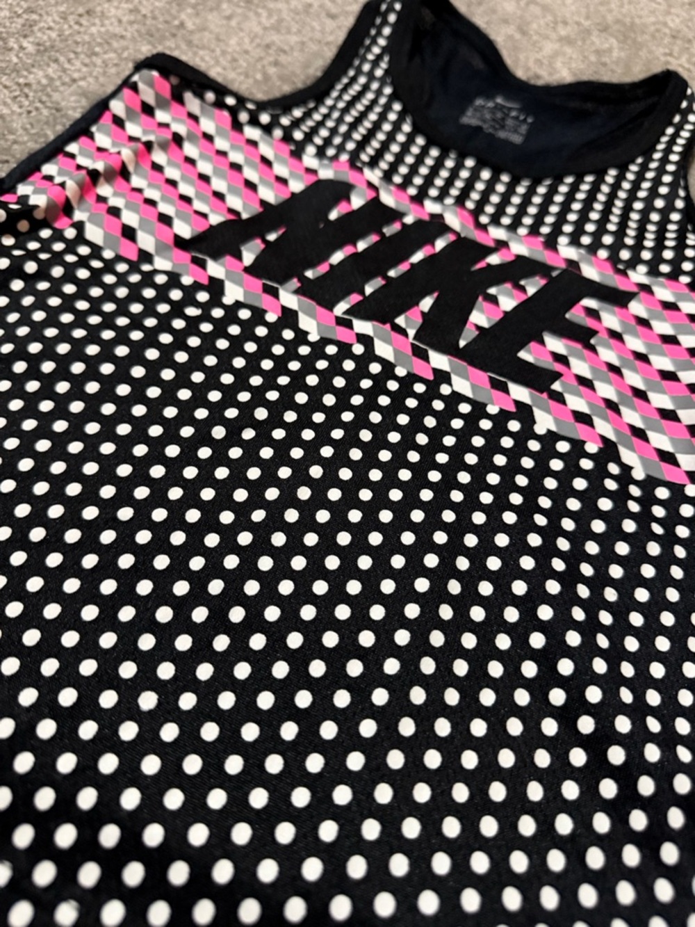 NIKE‎ XS(4) young girls tank top black pink white super soft and cute - Picture 6 of 7